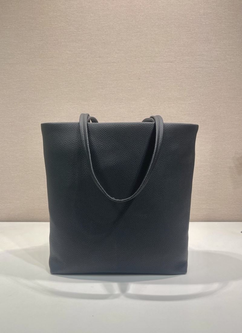 Pra*a tote bags